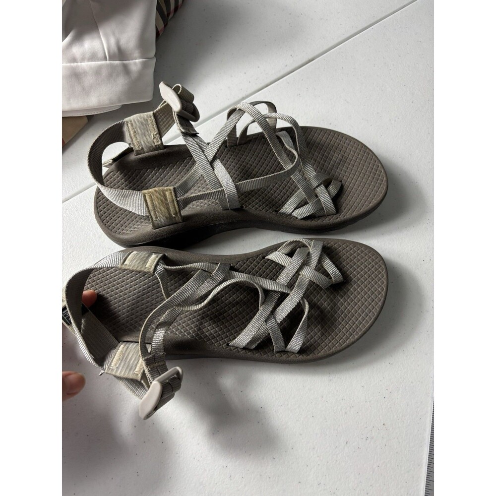 Chaco Cloud Women's Silver Gray Sandals Adventure Hiking Outdoors Strappy Sz 7 - Picture 13 of 15